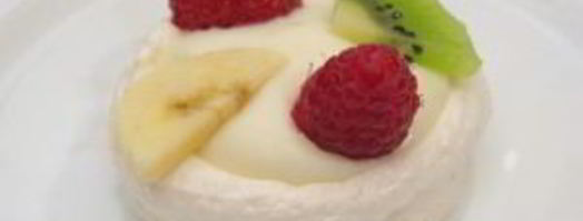 безе с кремом и фруктами. Шаг 12