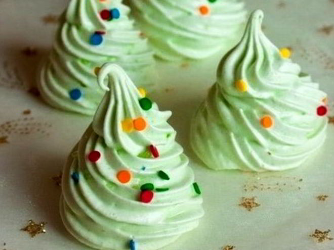 Рецепт новогодних елочек-безе для детей