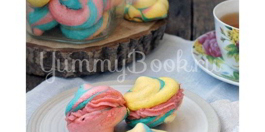 Разноцветное безе