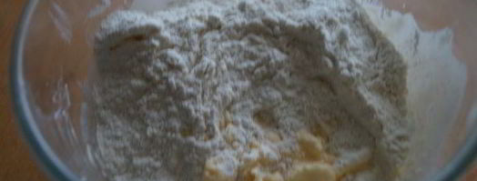 рулетики с безе. Шаг 3