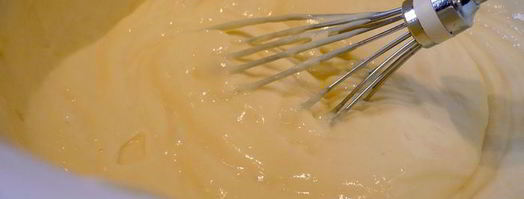 творожный десерт с пудингом и вишневым безе чизкейк. Шаг 6