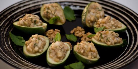 Фаршированные фейхоа