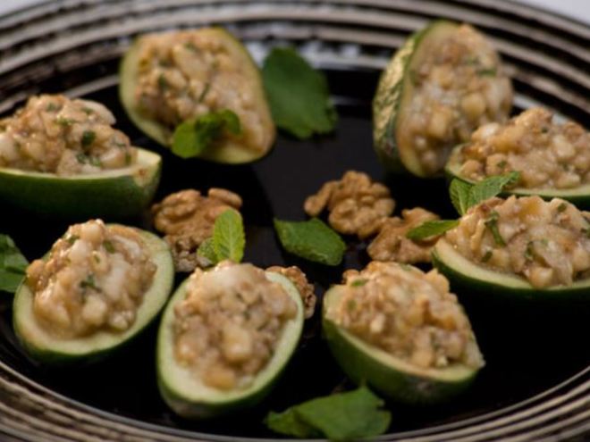 Рецепт фаршированных фейхоа