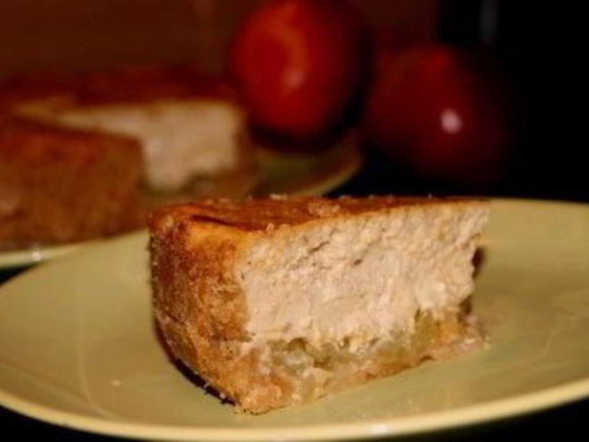 Рецепт чизкейка с халвой и карамельными яблочками