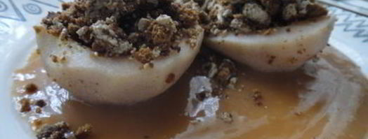 грушевые лодочки с пряником и халвой. Шаг 16