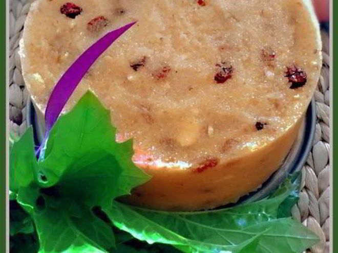 Рецепт халвы из манной крупы с орехами и изюмом