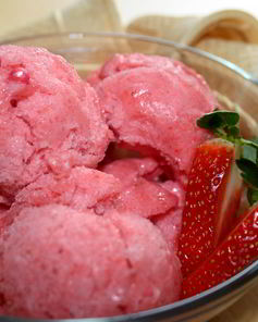 Клубничный сорбет с белком