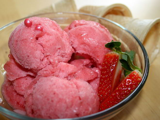 Рецепт клубничного сорбета с белком