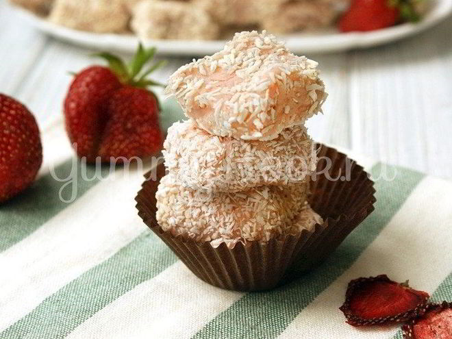 Рецепт домашних клубничных конфет