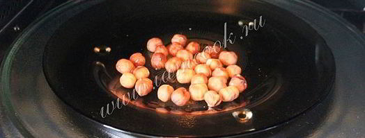 кокосовые конфеты с фундуком. Шаг 5