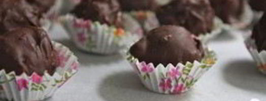 кокосовые конфеты с миндалем и шоколадом. Шаг 8