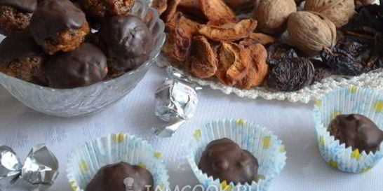 Конфеты из сухофруктов