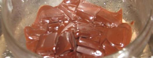 конфеты клубника в шоколаде. Шаг 3