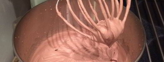 шоколадное джелато с фундуком и конфетами бачио. Шаг 3