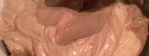 шоколадное джелато с фундуком и конфетами бачио. Шаг 5