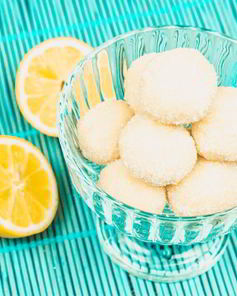 Шоколадные конфеты Снежки