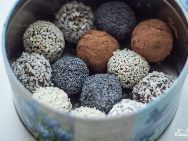 Рецепт веганских конфет из сухофруктов