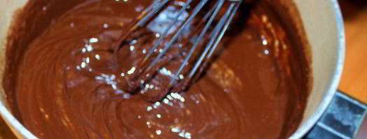 бинье с кремом шантильи, покрытый шоколадным ганашем. Шаг 15