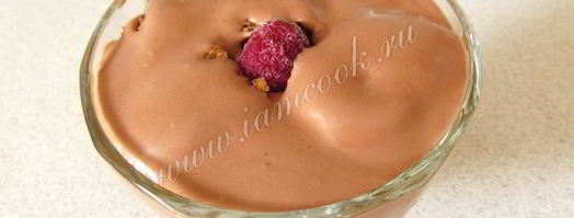 десерт с шоколадным кремом и малиной. Шаг 8