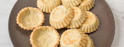 корзиночки с белковым кремом. Шаг 13