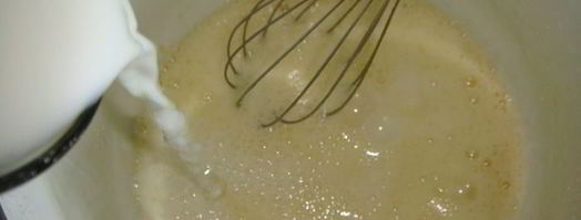 тыквенный рулет с джемом и кремом. Шаг 7