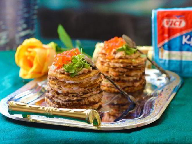 Рецепт закусочного мини-крепвиля с творожным кремом