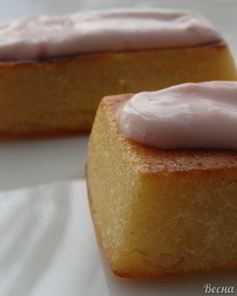 Манный пудинг с белым шоколадом