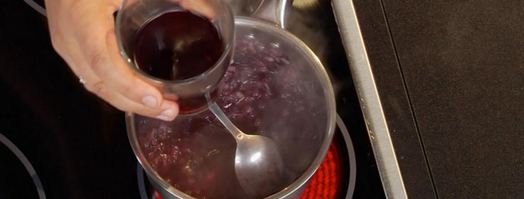 тунец с луковым мармеладом и ореховым соусом. Шаг 3