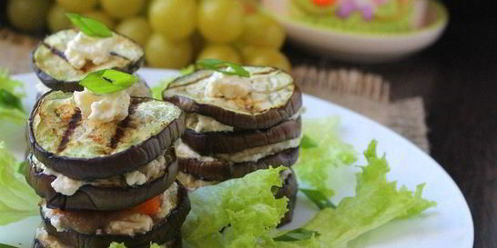 Мильфей из овощей и сыра