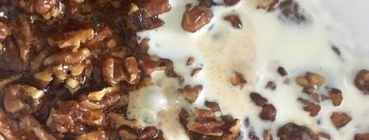 карамельное мороженое с карамельными орешками. Шаг 4