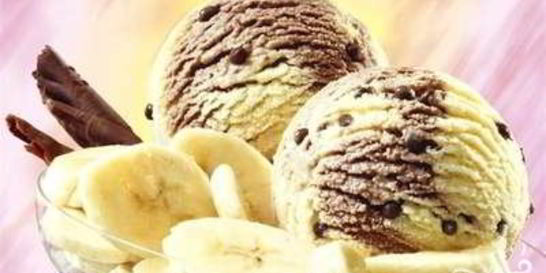 Мороженое из банана и молока
