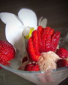 Шоколадно-миндальное мороженое