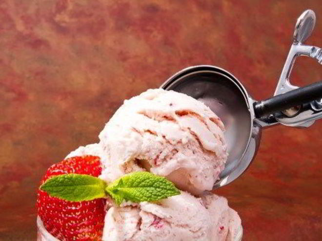 Рецепт томатна-клубничного мороженого