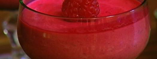 йогуртовый мусс с малиной и мятой. Шаг 9