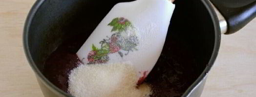 сливочный мусс с черной смородиной. Шаг 5