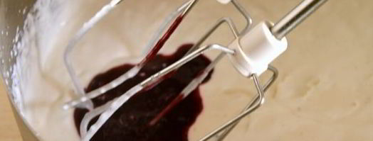 сливочный мусс с черной смородиной. Шаг 6