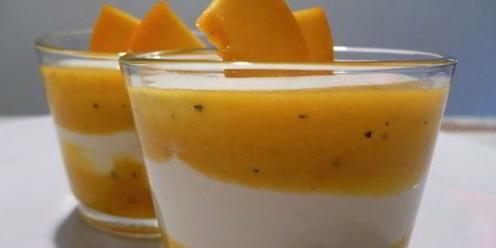 Творожный крем с муссом из персика и маракуи