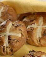 Английские пасхальные булочки