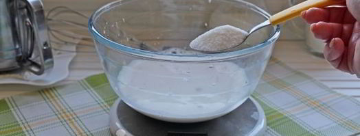 кулич с вяленой вишней и миндалем. Шаг 5