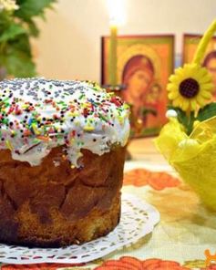 Пасхальный кулич с цукатами