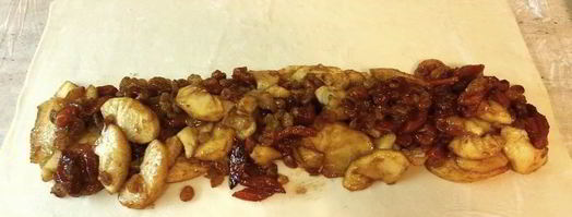 штрудель к пасхальному столу из слоеного теста. Шаг 8