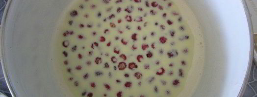 торт-суфле мята с земляникой. Шаг 21