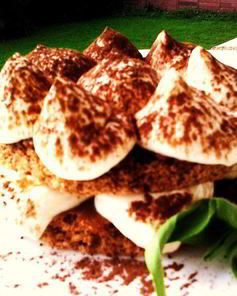 Тирамису в форме цветка Dalia