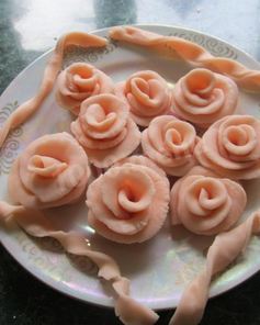 Мастику из маршмеллоу и белого шоколада