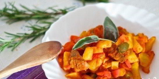 Азу из говядины с огурцами