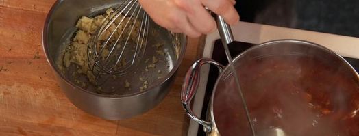 азу из говядины с соленой черемшой. Шаг 8