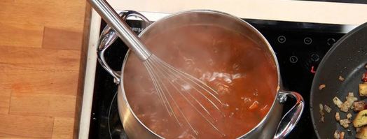 азу из говядины с соленой черемшой. Шаг 10