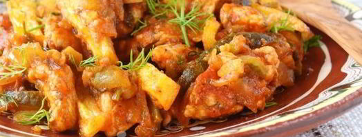 азу из индейки на сковороде. Шаг 15