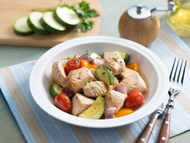 Рецепт азу из индейки с болгарским перцем в белом вине