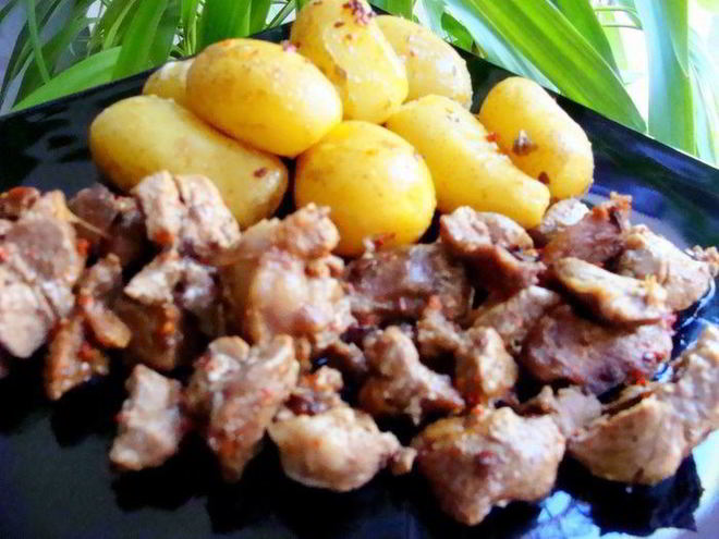 Рецепт азу из индейки с запеченным картофелем